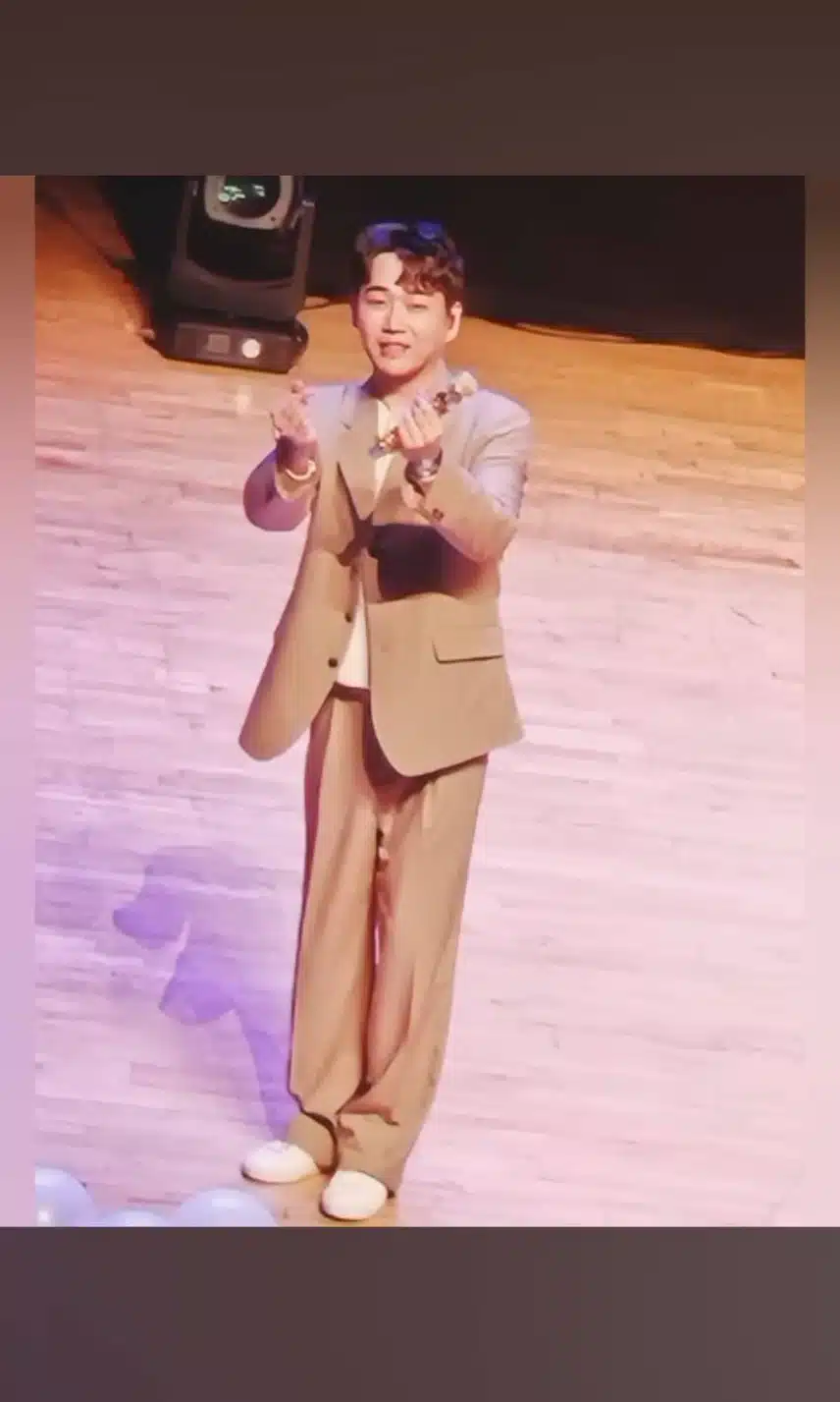 독보적인 울가수님콘서트 대박니세요