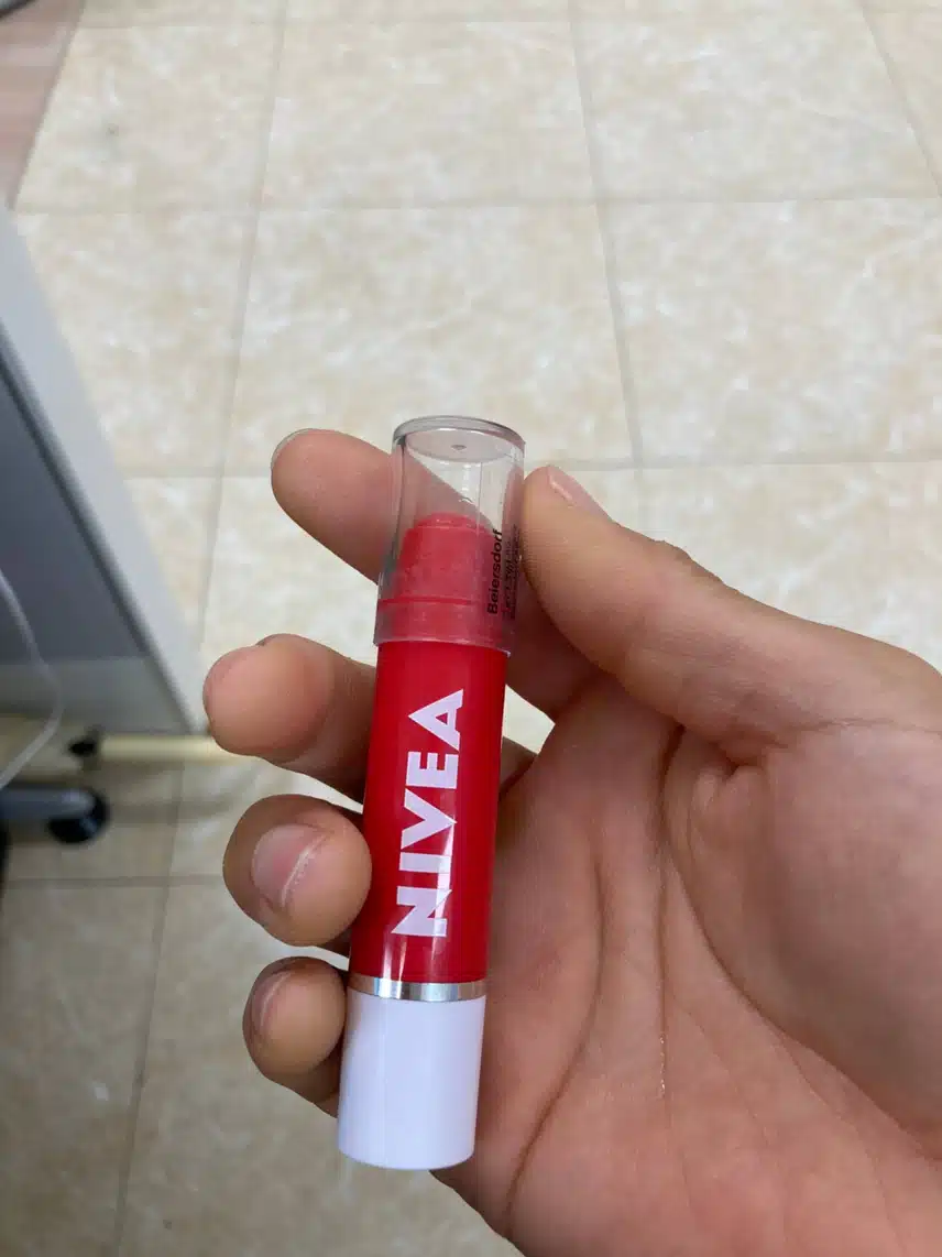 립밤과 립틴트 한꺼번에!!!