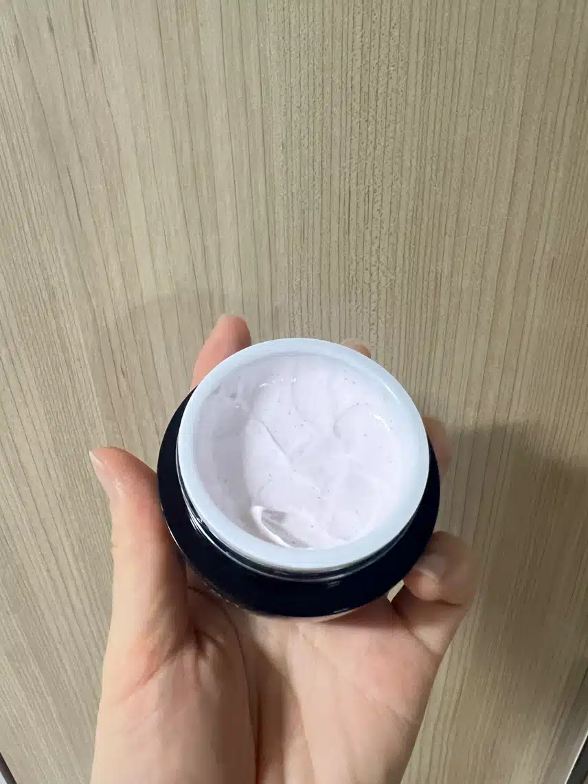 기미크림 발라주기🫧