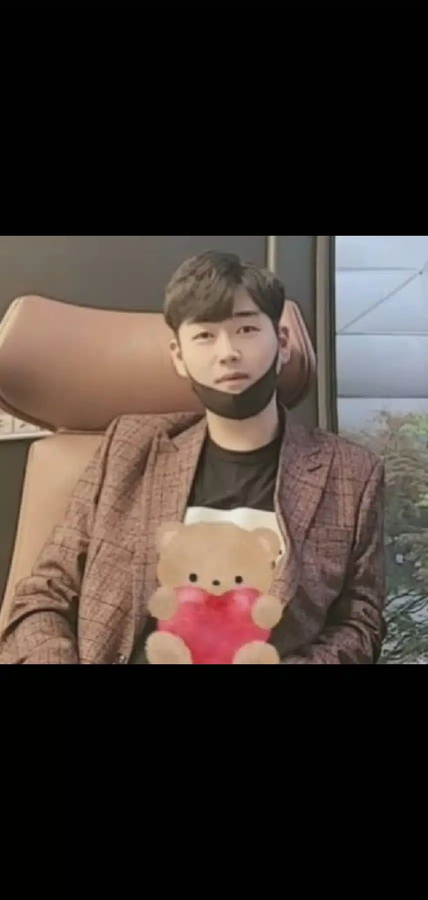 황영웅 가수님 찬란한 비상을 위하여 화이팅 하세요 