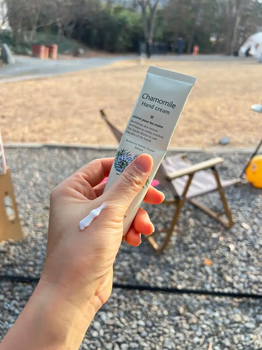 캠핑장에서도 핸드크림 발라요🌱