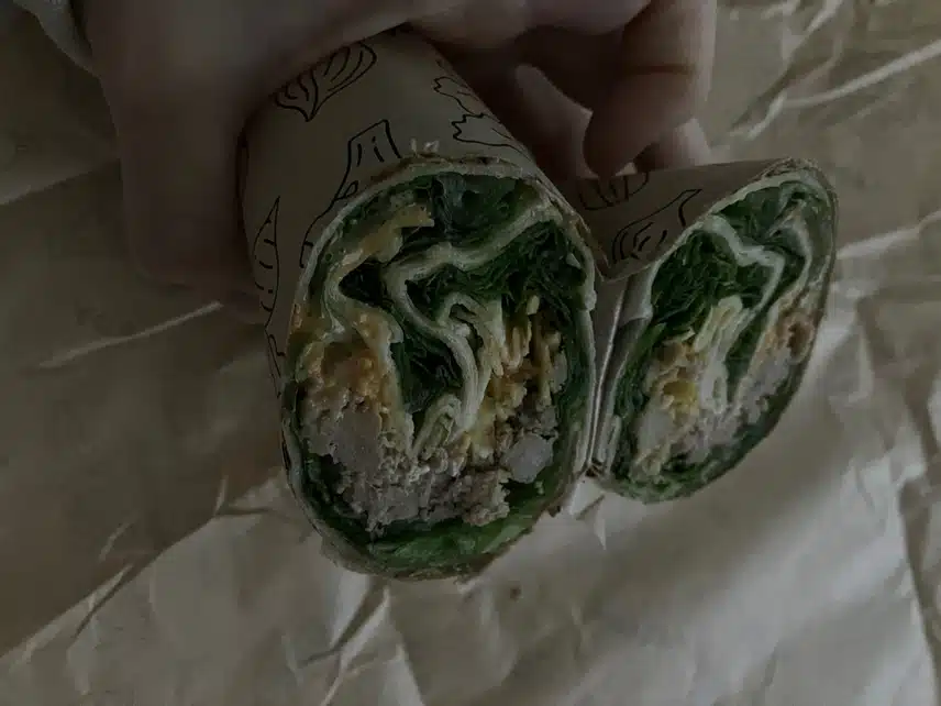 샐러디 웜랩과 웜볼