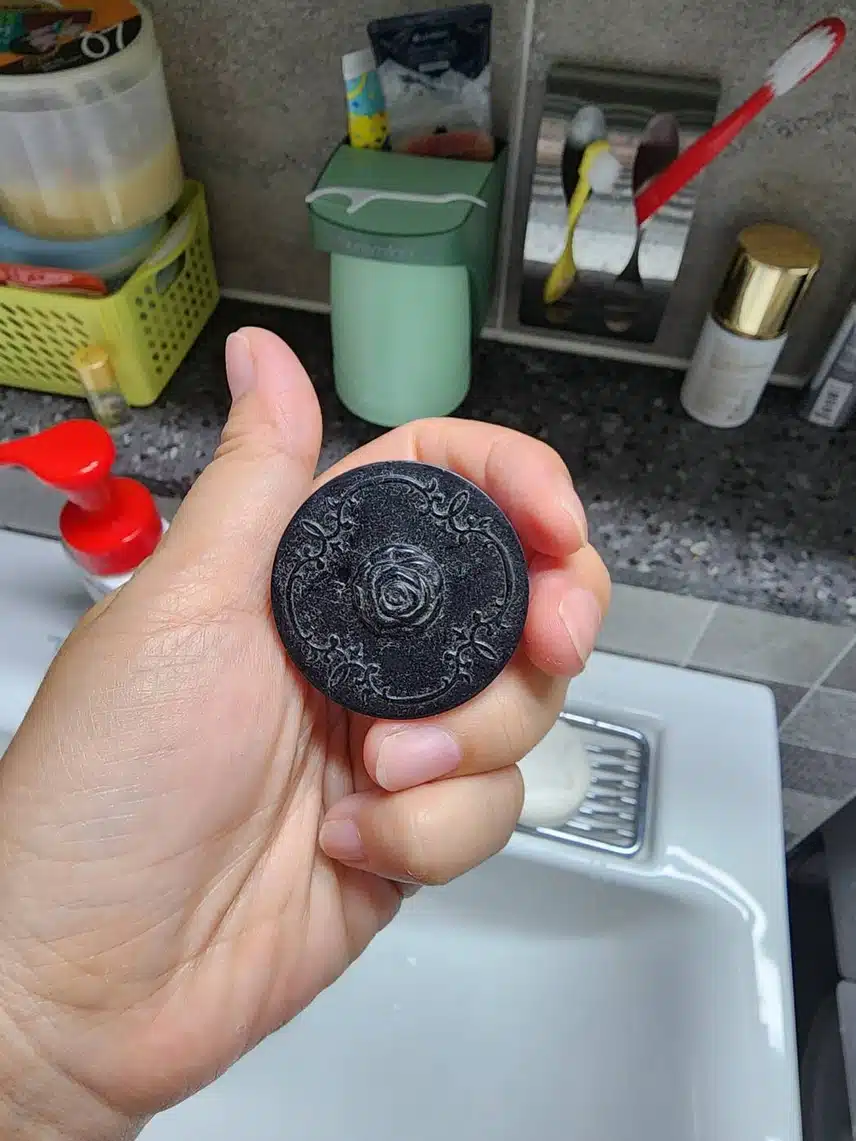 안나수이 립밤틴트