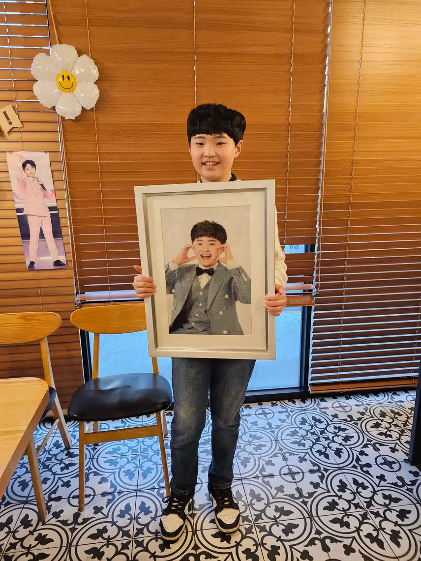 송도현 실물 영접