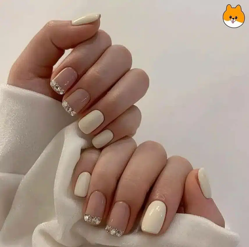 네일 아트 