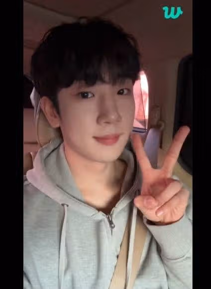 부지런히 라방해주시는 최수호 님 칭찬합니다