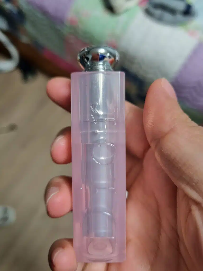 24시간 지속되는 여름 립 메이크업