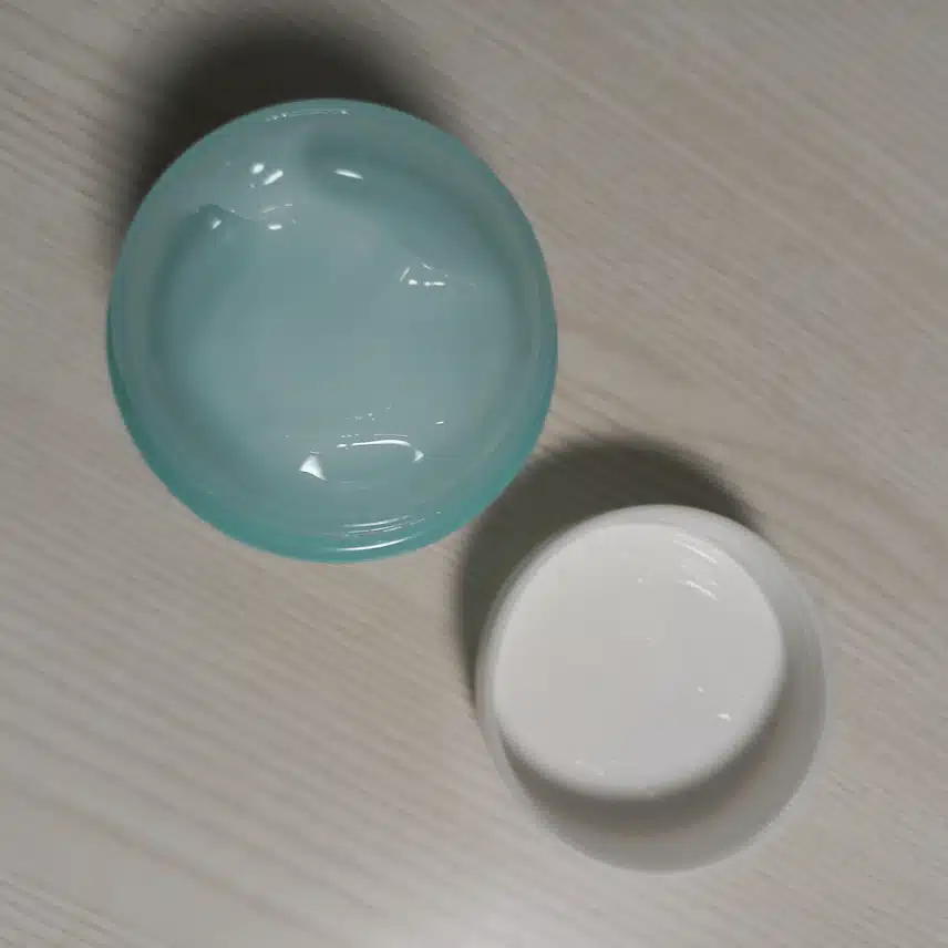 수분크림 듬뿍~