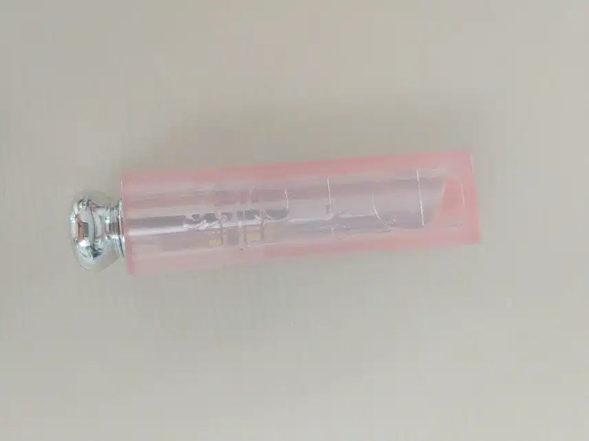 디올 립글로우 보습 최고에요