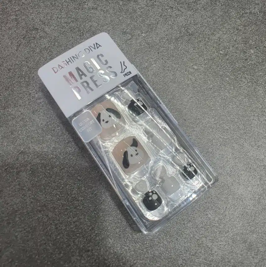 여름 슬리퍼에 데싱디바 패디