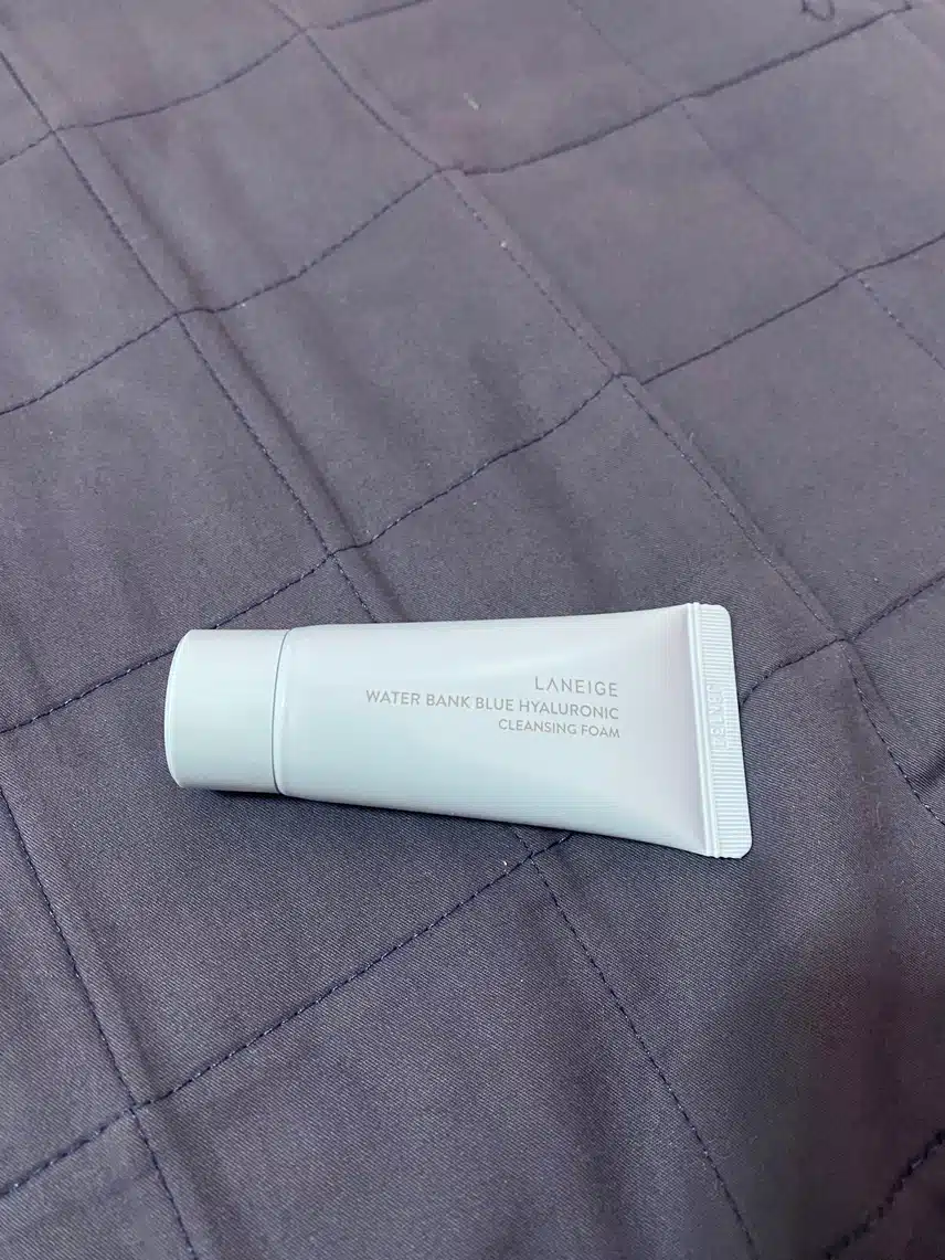 라네즈 워터뱅크 블루 히알루로닉 클렌징 폼 