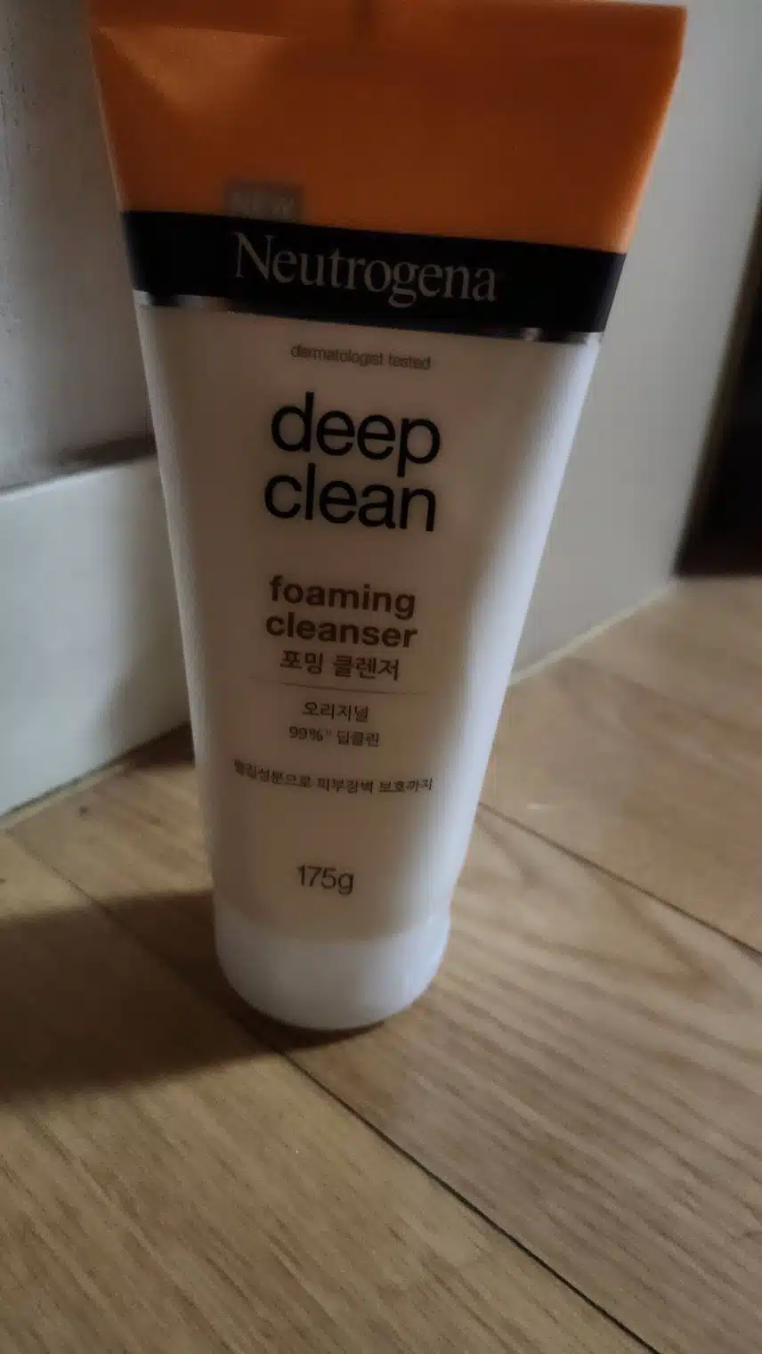 이름값 하는 딥클린 클렌저