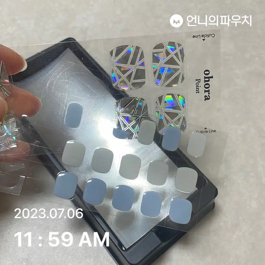 여름엔 네일과 페디는 빠질 수 없죠