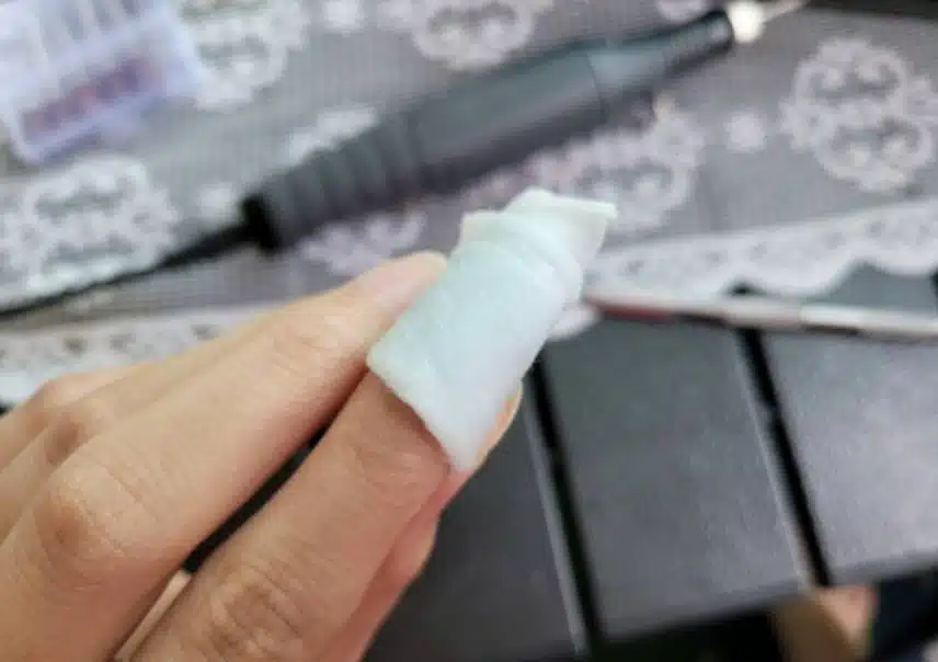 집에서 혼자 손쉽게 큐티클제거하고 영양제까지 관리하자