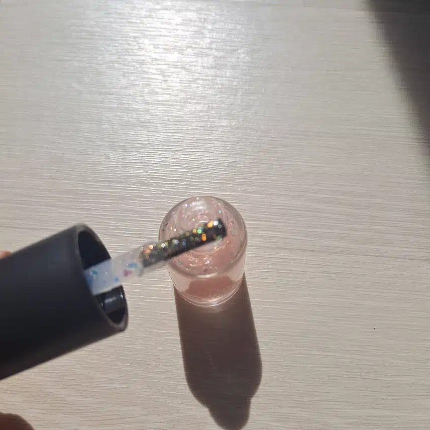 여름에 어울리는 반짝반짝 nail✨️