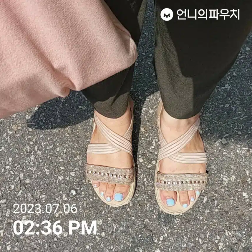 여름에는 페디큐어 필수죠^^