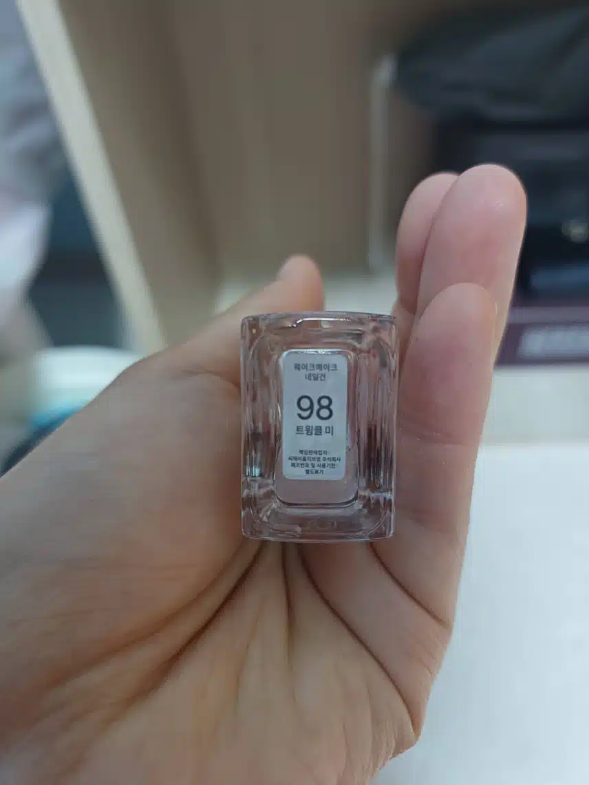 저의 네일 제품을 소개해드릴게요! ^~^