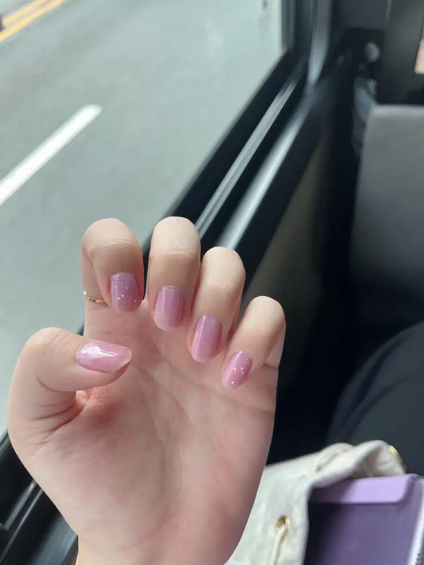 산리오x롬앤 무드 페블 네일