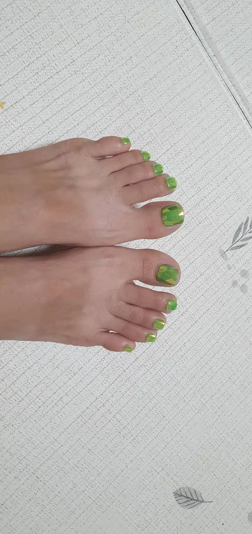 못난이 발톱엔 데싱디바!