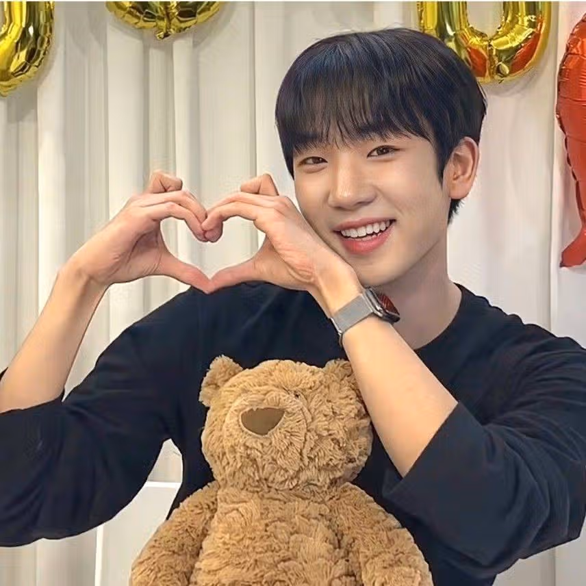 투표로 응원보냅니다