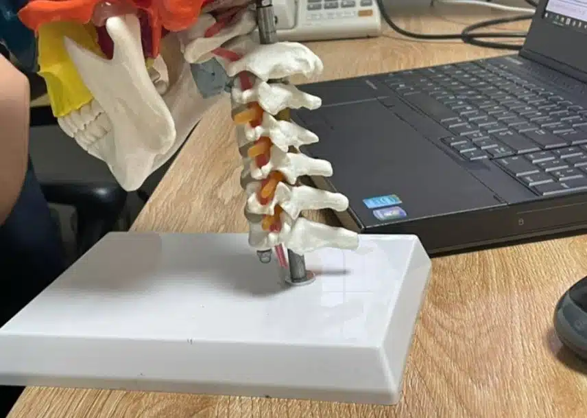 안면비대칭 한의원 치료햇어요