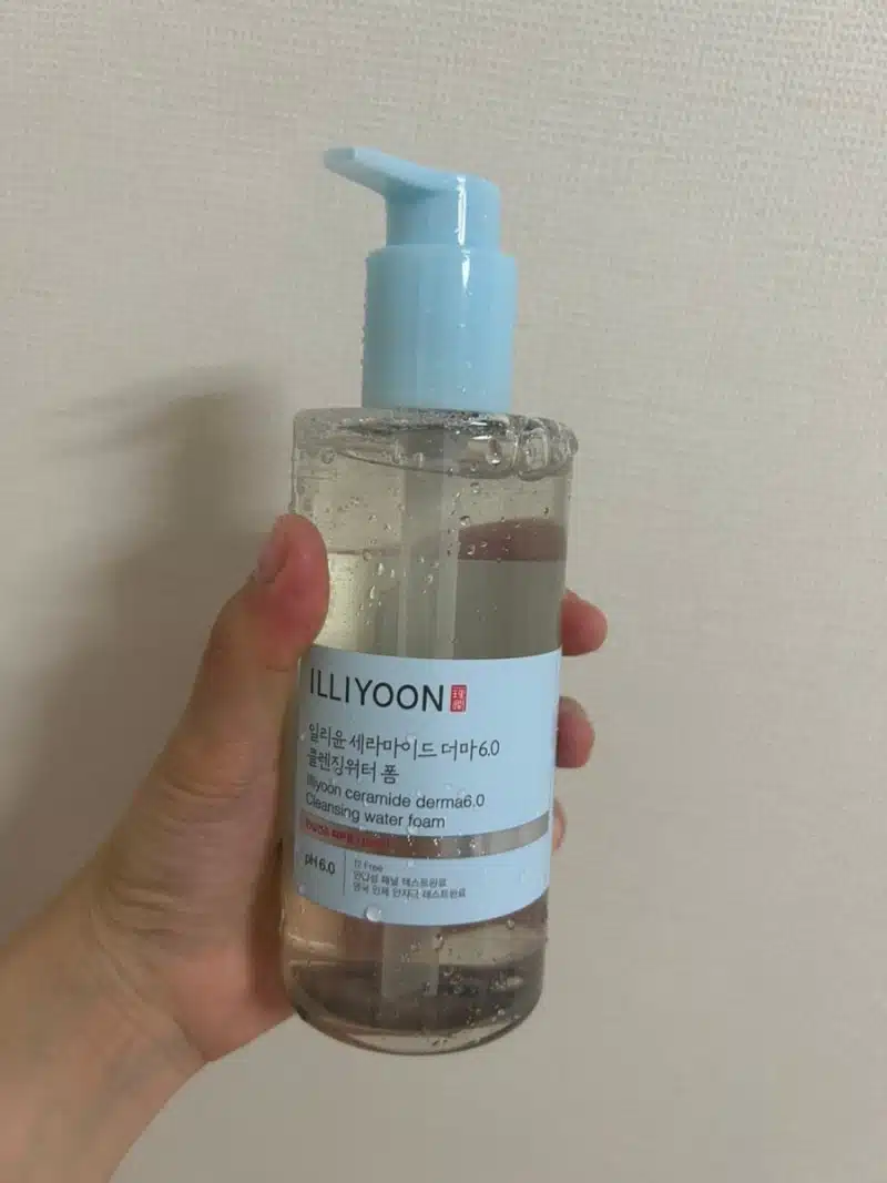 세정력 좋은 일리윤 클렌징워터