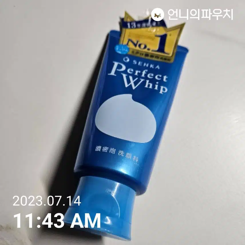 [내돈내산] 거품이 부드럽고 풍부하여 얼굴에 닿는 감촉이 좋아요.