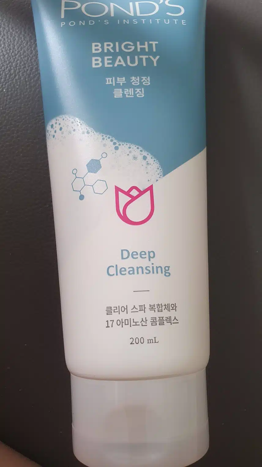 저자극의 부드러운 폰즈 클렌징폼