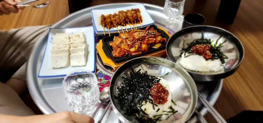 설음식 한상