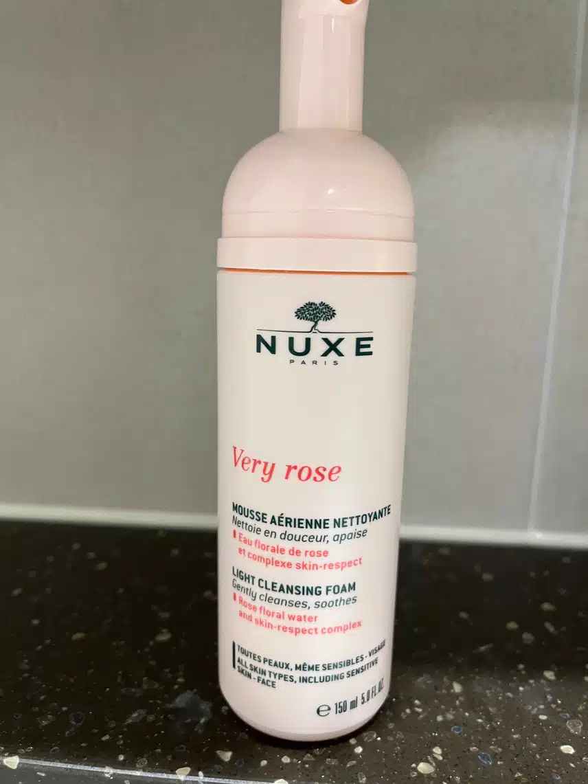 Nuxe 클렌징폼