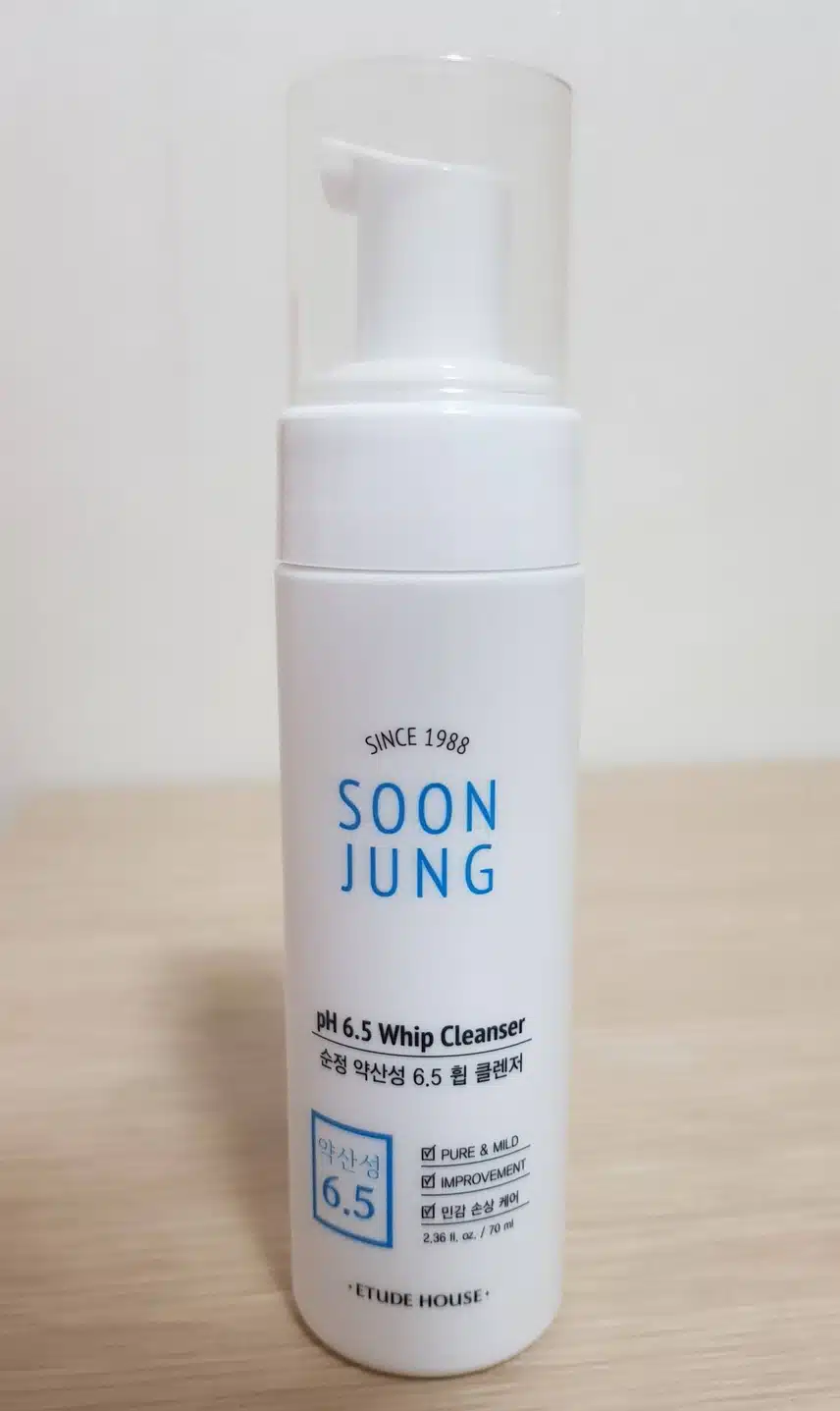 에뛰드 순정 약산성 6.5 휩 클렌저