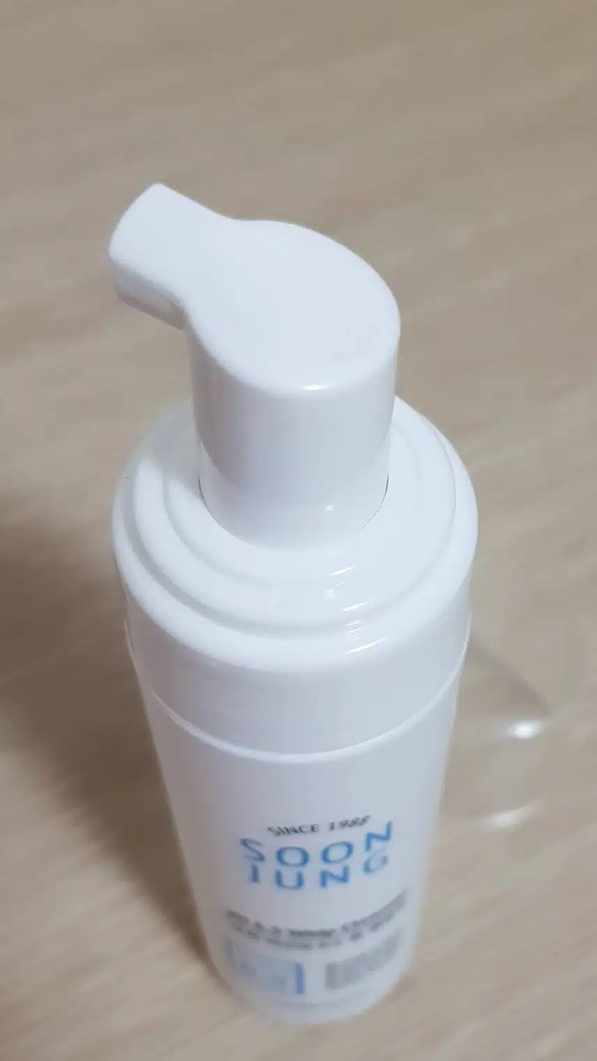 에뛰드 순정 약산성 6.5 휩 클렌저