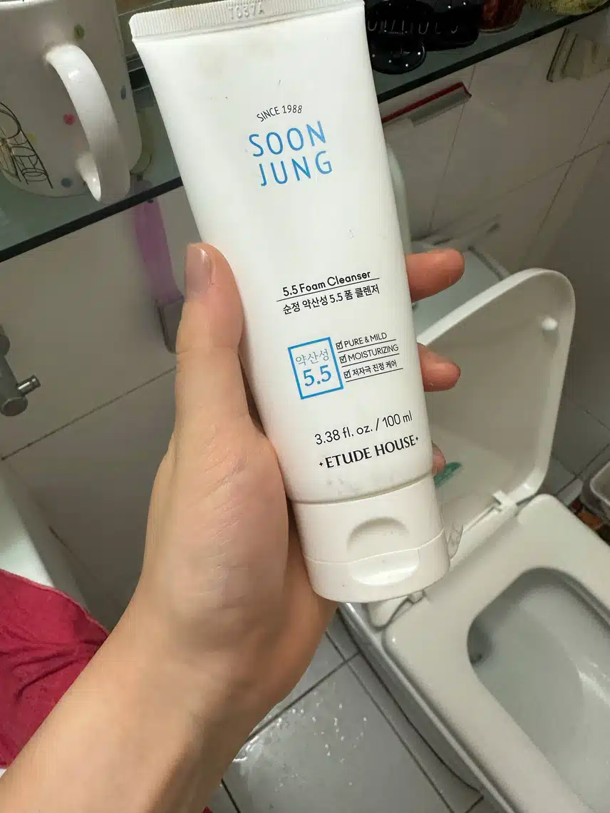 에뛰드 순정클렌징폼 내돈내산
