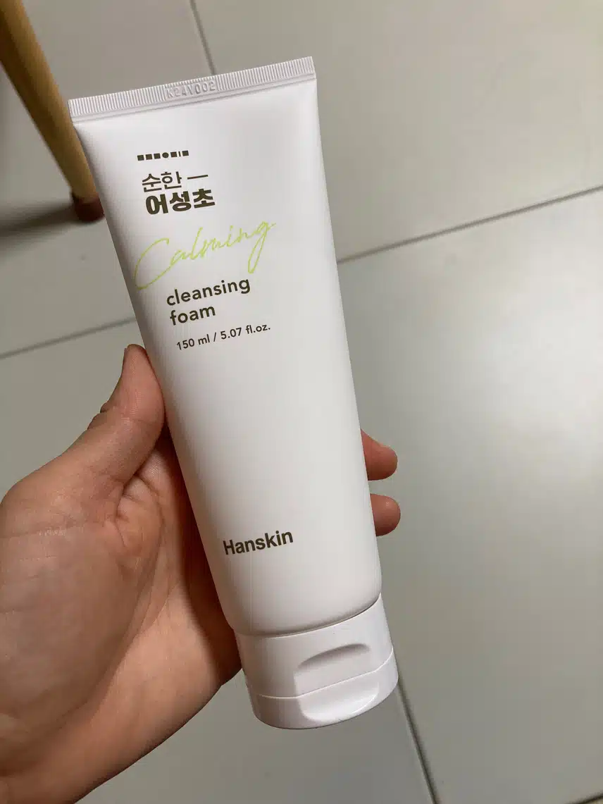 한스킨 순한어성초 클렌징폼