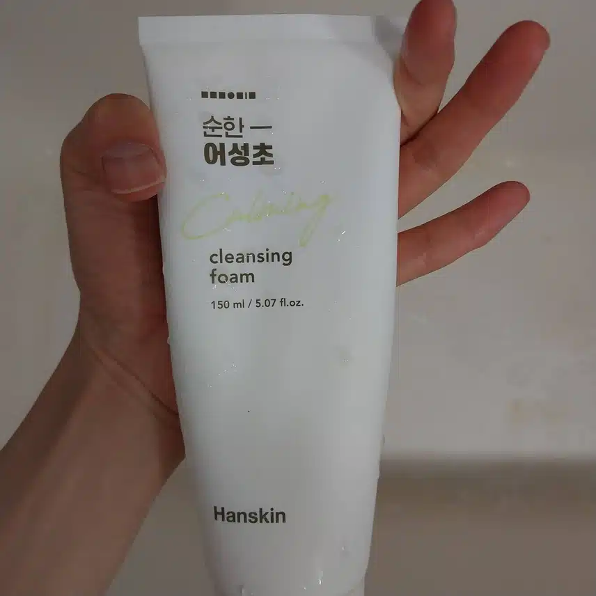 한스킨 어성초 클렌징폼 써요