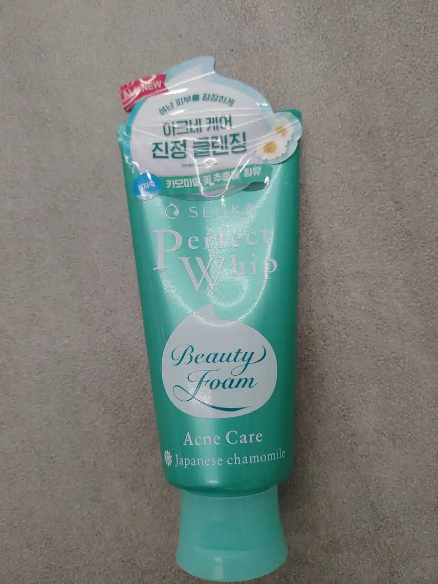 센카 퍼펙트 휩 아크네케어 추천해요