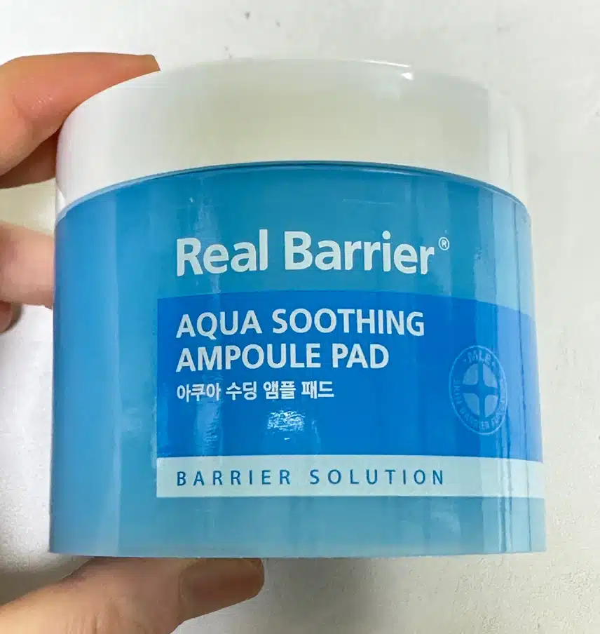 피부결 정돈과 수분이 기득한 쿨링 진정패드