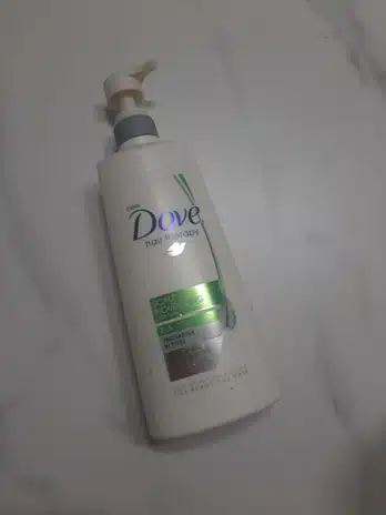 장마철 머릿결 관리를 위한 도브 린스