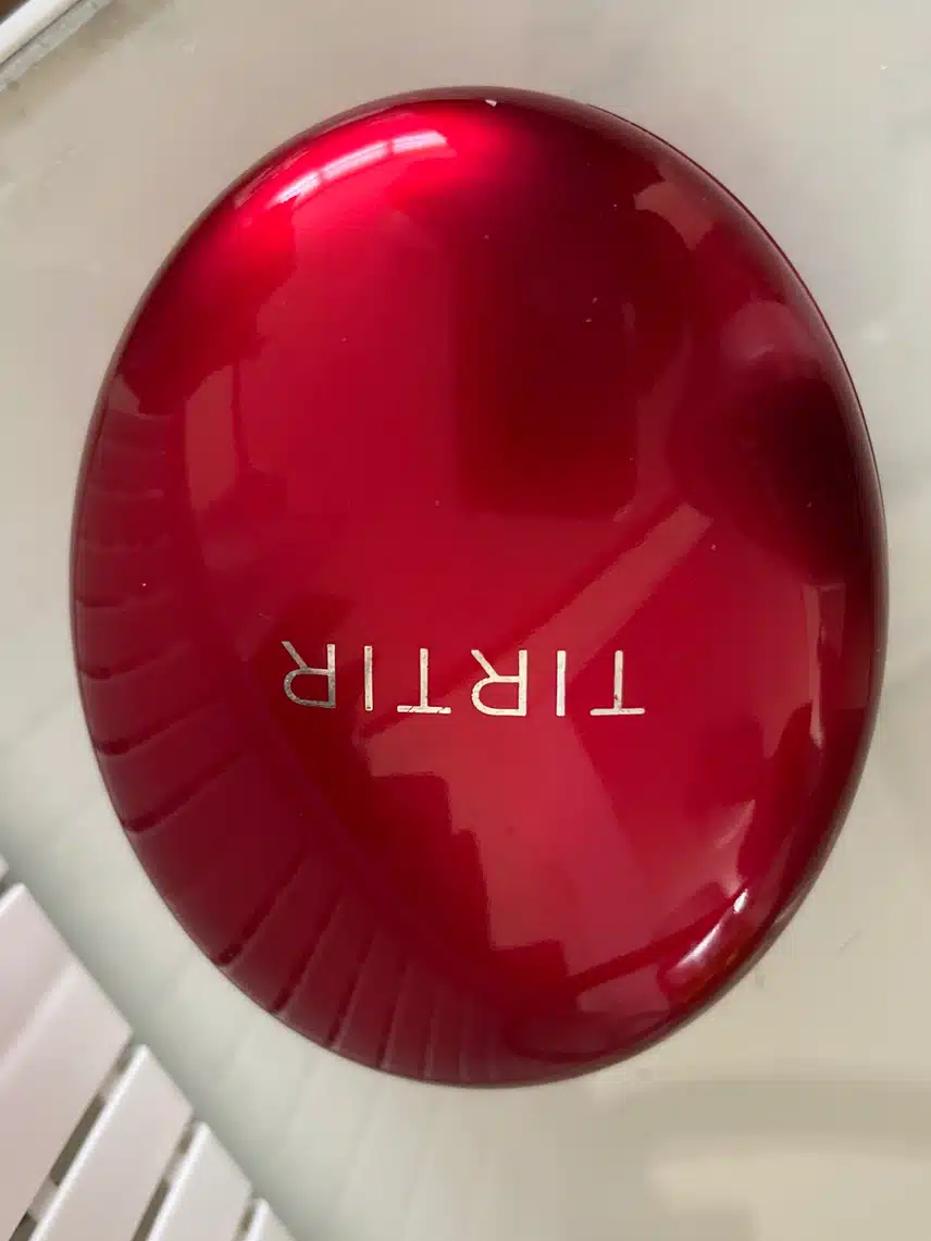 티르티르 쿠션