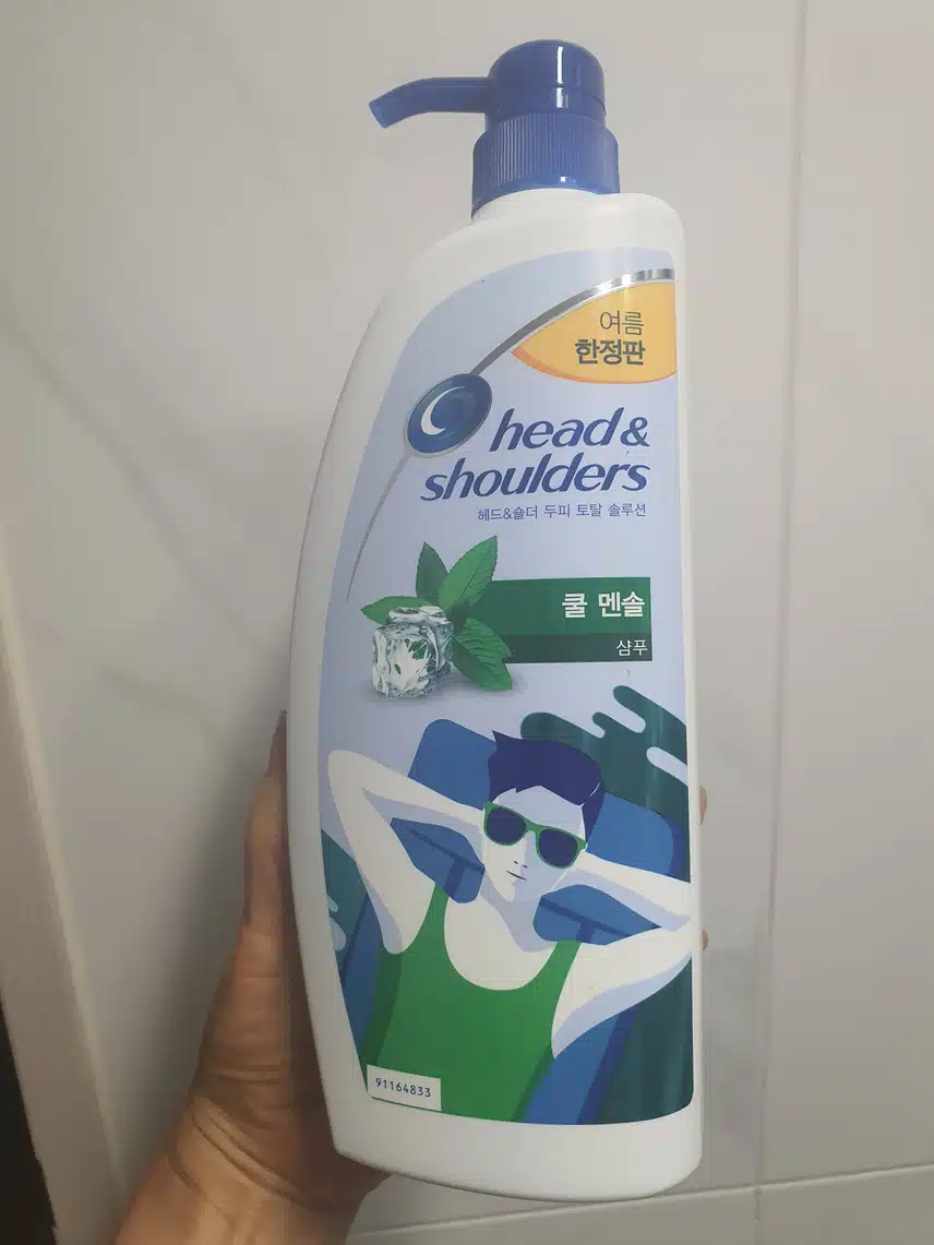 여름철에는 헤드앤숄더 쿨멘솔 샴푸로~