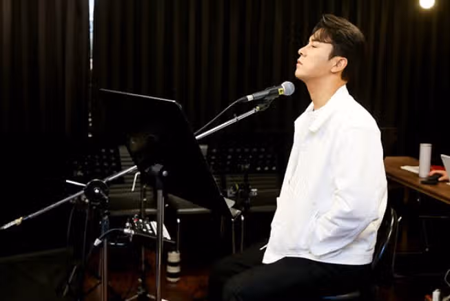 민호님 연습하시는 옆모습 예술이에요^^