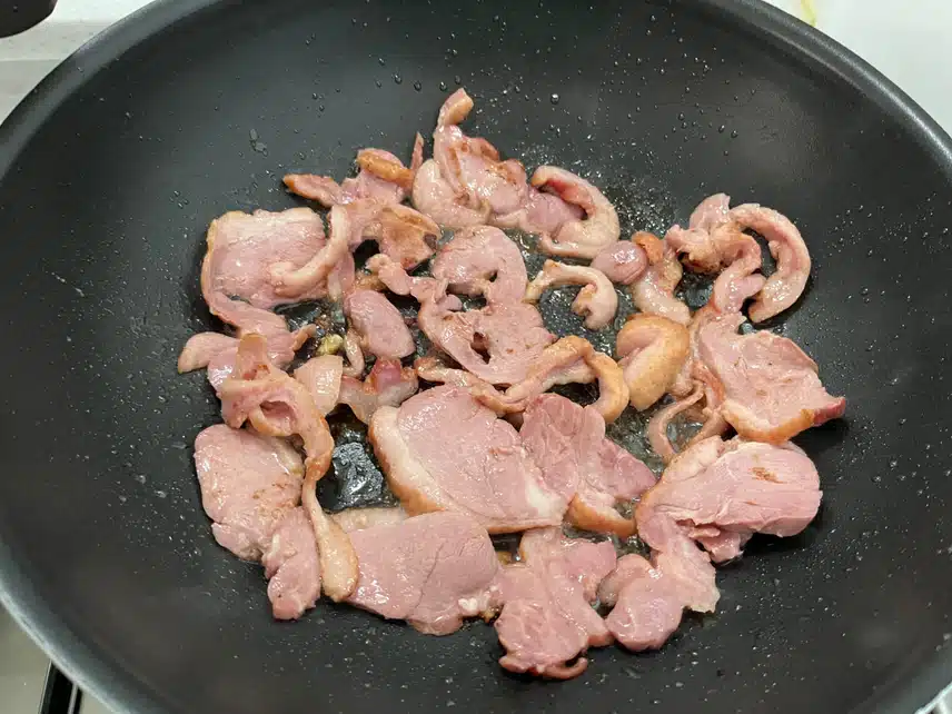계란만으론 아쉬우니~ 