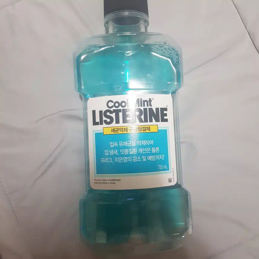 양치만으로는 놓치기 쉬운 유해균을 억제 리스테린