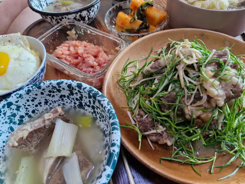 오늘은 세발나물로 아점