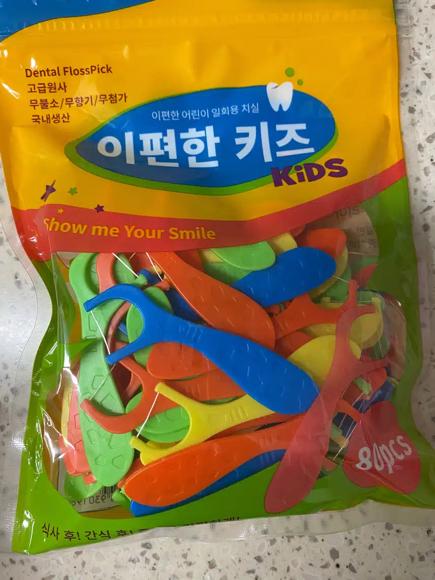 아이부터 어른까지 함께쓰는 치실