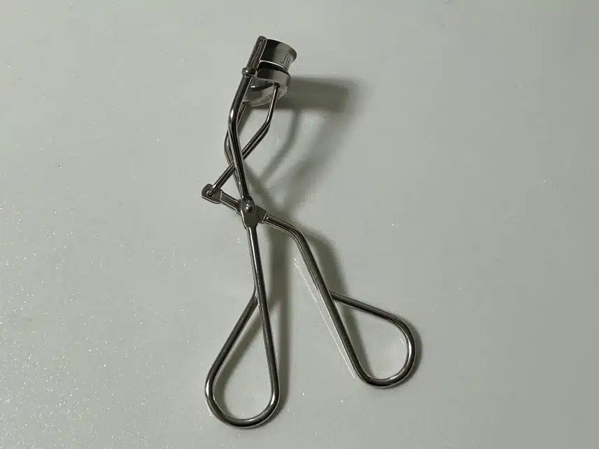 속눈썹을 예쁘게 올려주는 뷰러 추천합니다!