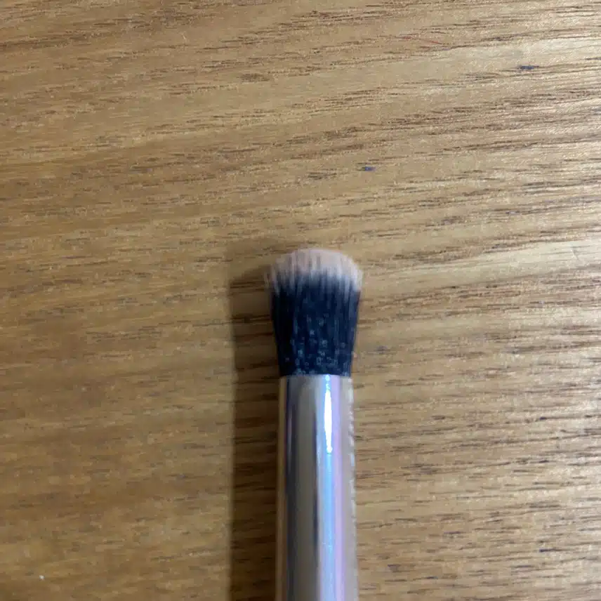 자연스러운 쉐딩 브러쉬