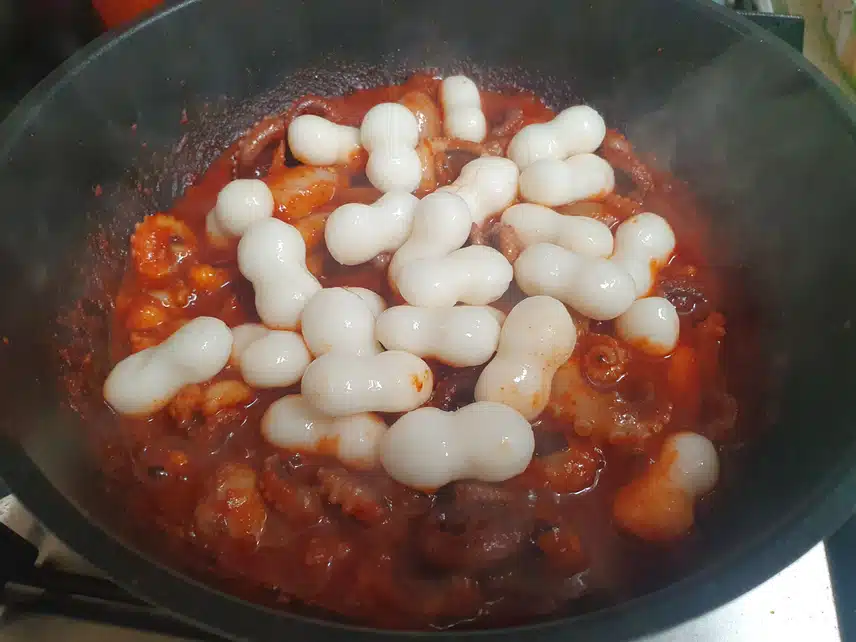 조랭이 떡 넣고 쭈꾸미 볶볶~