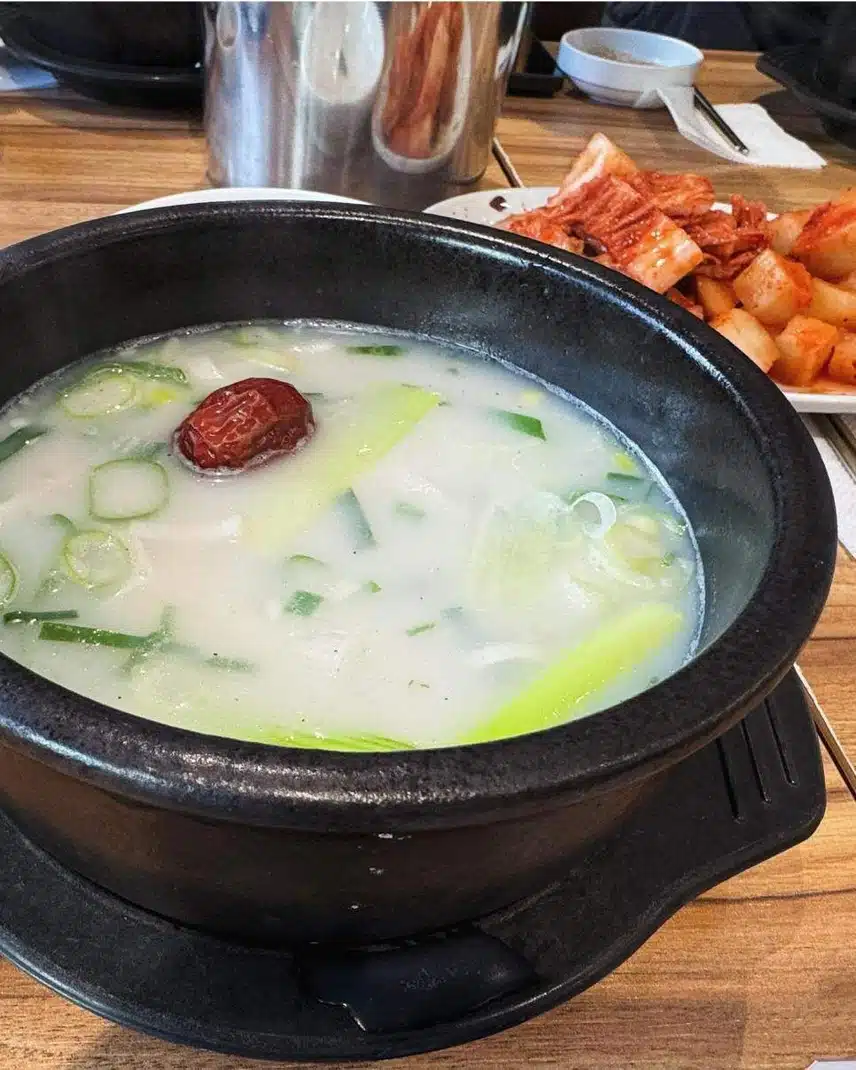 박재범  유산소 운동 했구만