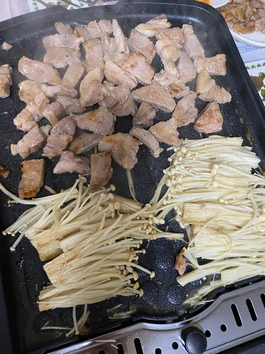 저녁은 꼬기~